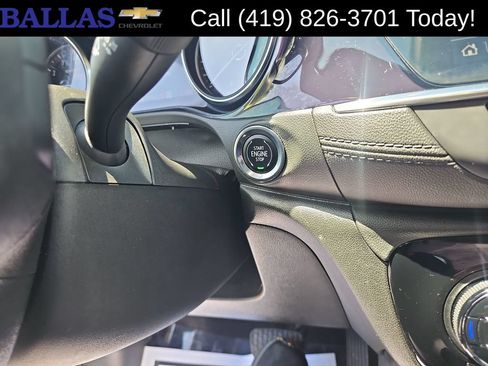 Certified 2023 Buick Encore GX Select w/ Safety Package II AWD/4WD image 17