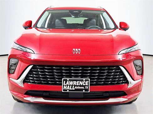 New 2026 Buick Envision Avenir image 2