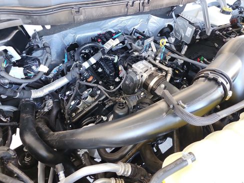 Certified 2025 Ford F150 STX w/ Equipment Group 200A image 21