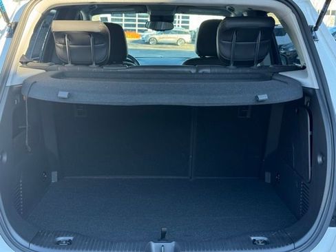 Used 2022 Chevrolet Trax LT w/ Driver Confidence Package image 10