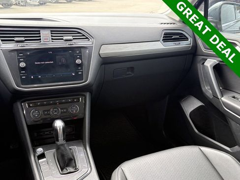Used 2019 Volkswagen Tiguan SEL image 13