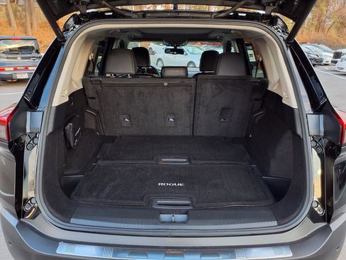 Certified 2023 Nissan Rogue SL w/ SL Premium Package image 25