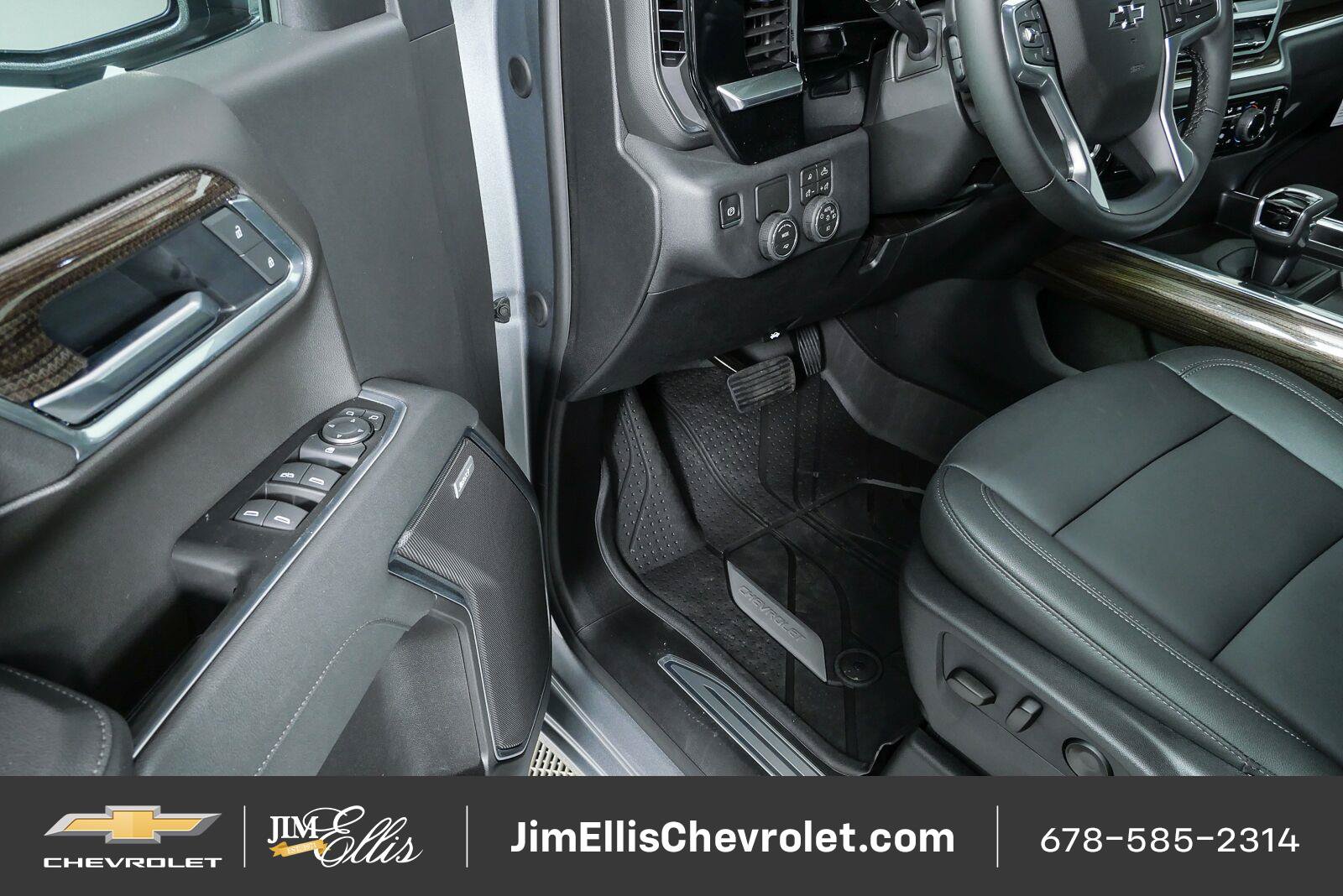 New 2026 Chevrolet Silverado 1500 RST w/ RST All Star Premium Package RWD image 9