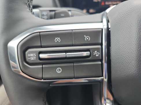 New 2026 GMC Terrain Elevation FWD image 17