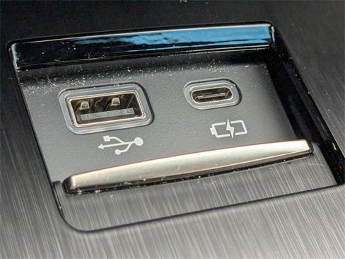 Certified 2023 Lexus ES 300h w/ Premium Package image 23