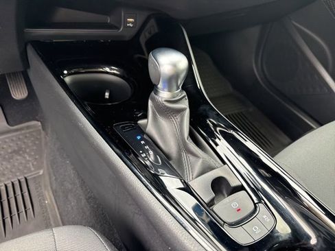 Used 2022 Toyota C-HR Nightshade image 13