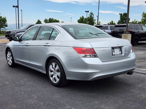 Used 2009 Honda Accord EX-L image 3