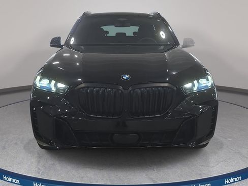 Certified 2024 BMW X5 sDrive40i w/ M Sport Package RWD image 3