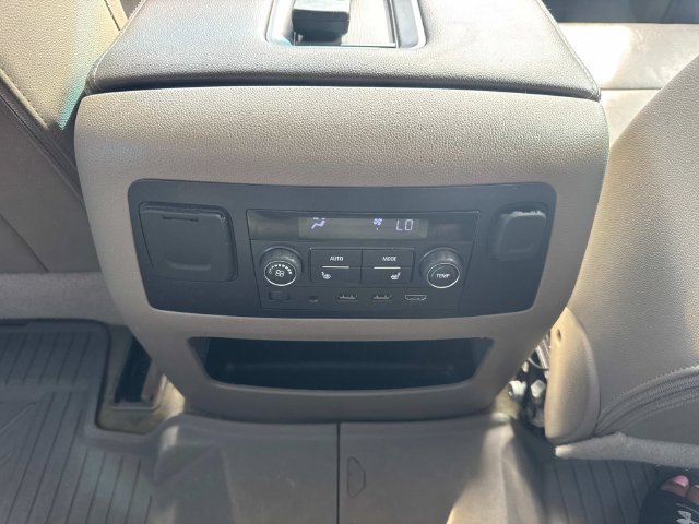 Used 2018 Chevrolet Tahoe LT RWD image 22