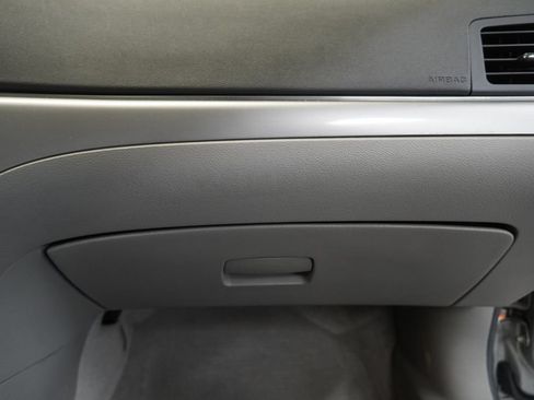 Used 2008 Saturn Aura XE w/ Convenience Package FWD image 36