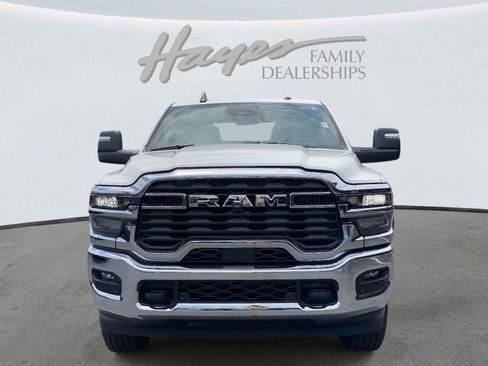 Used 2026 RAM 2500 Big Horn AWD/4WD image 11