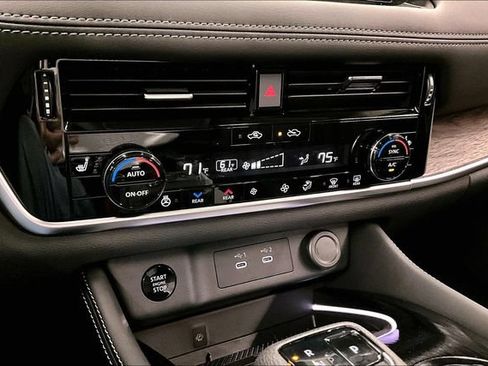 New 2026 Nissan Rogue Platinum AWD/4WD image 29