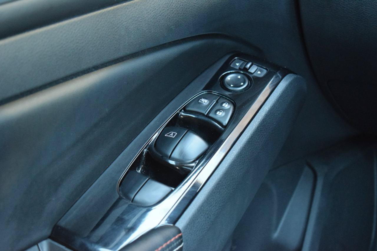 Used 2024 Nissan Altima 2.5 SR w/ SR Premium Package AWD/4WD image 23