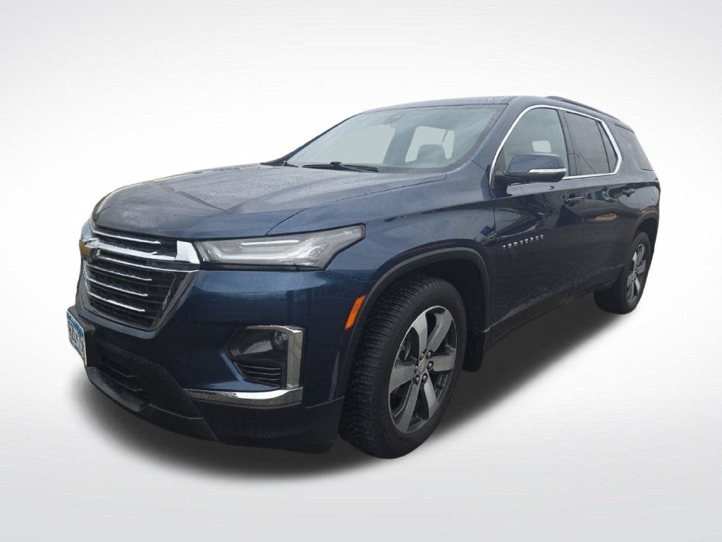 Used 2022 Chevrolet Traverse LT w/ LT Premium Package AWD/4WD image 10
