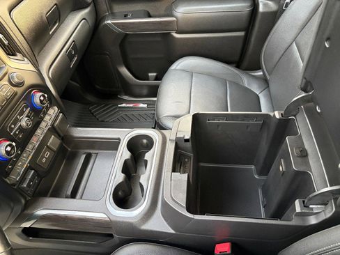 Used 2021 Chevrolet Silverado 1500 LTZ image 17