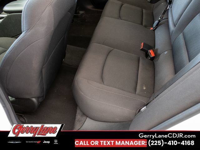 Used 2024 Chevrolet Malibu LT FWD image 17