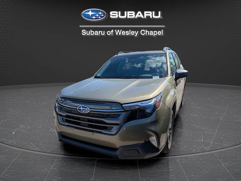 Used 2026 Subaru Forester Premium AWD/4WD image 7