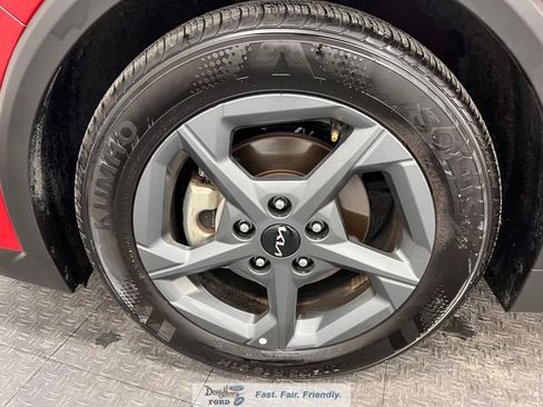 Used 2025 Kia K4 FWD image 19