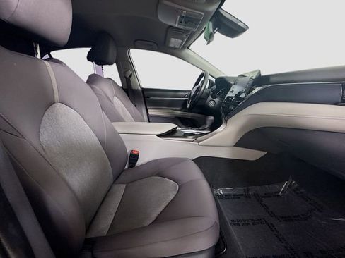 Certified 2023 Toyota Camry LE image 25