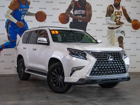 Used 2023 Lexus GX 460 Premium AWD/4WD image 2