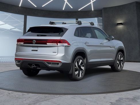 New 2025 Volkswagen Atlas Cross Sport SE AWD/4WD image 4