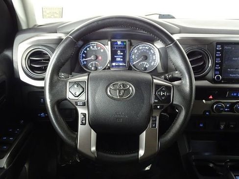 Used 2023 Toyota Tacoma SR5 RWD image 18