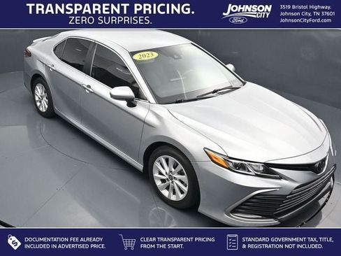 Used 2023 Toyota Camry LE w/ Convenience Package FWD image 1