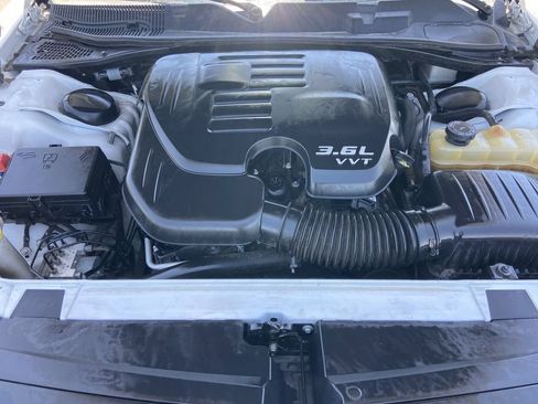 Used 2019 Dodge Challenger SXT RWD image 24