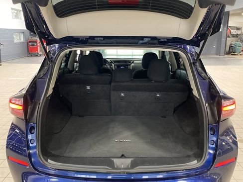 Certified 2023 Nissan Murano S image 21