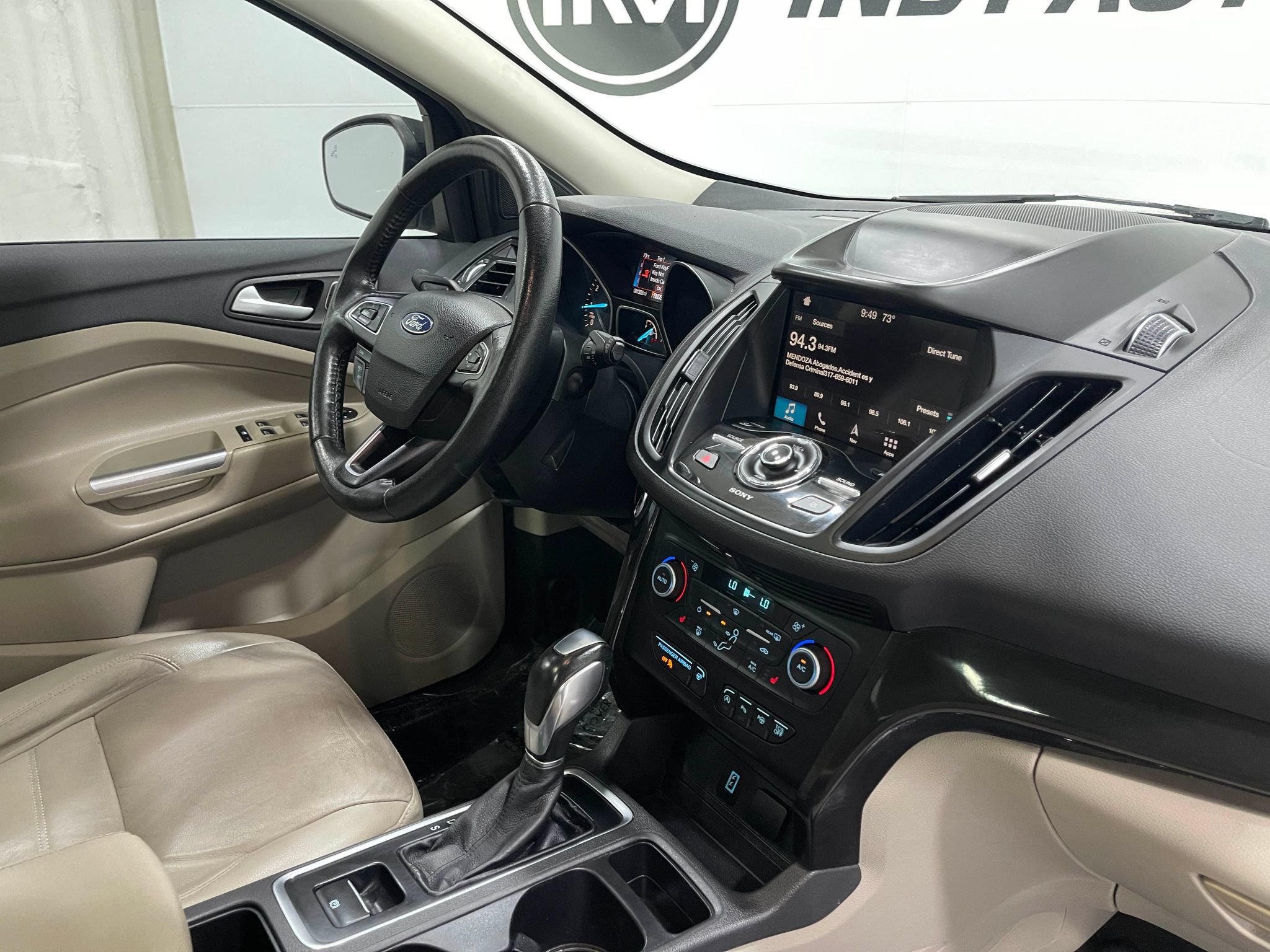 Used 2019 Ford Escape Titanium FWD image 20