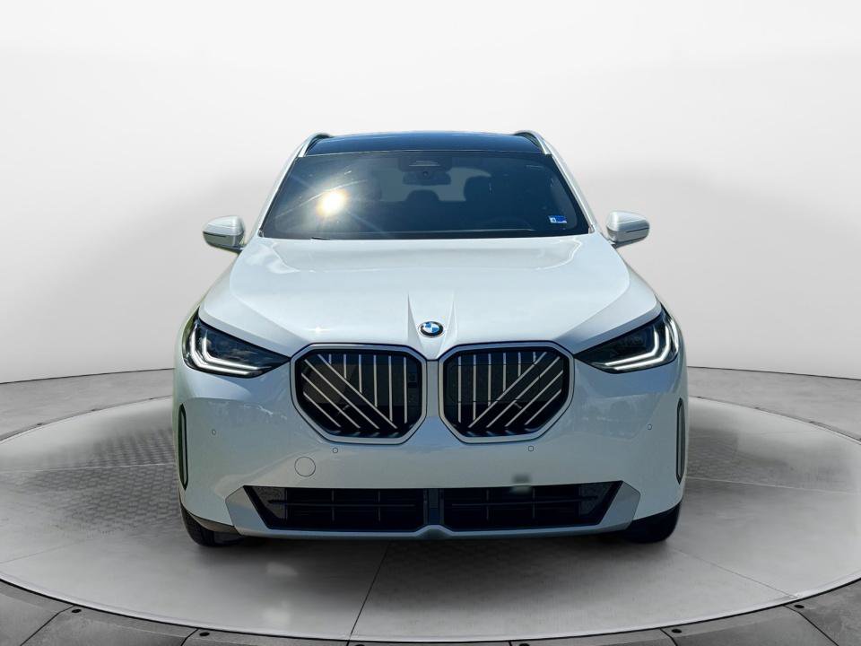 New 2026 BMW X3 xDrive30i w/ Premium Package AWD/4WD image 2