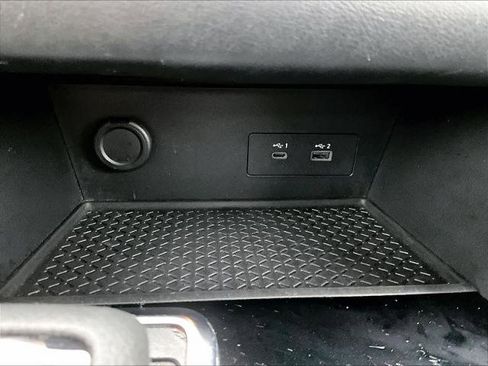 Certified 2024 Nissan Pathfinder SV image 26