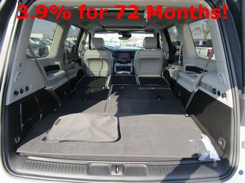 New 2024 Jeep Wagoneer Series II w/ Premium Group I image 12