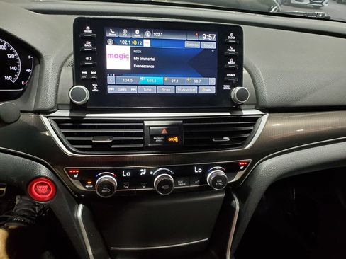 Used 2019 Honda Accord Sport image 25