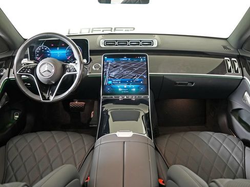 Used 2025 Mercedes-Benz S 580 4MATIC Sedan image 15