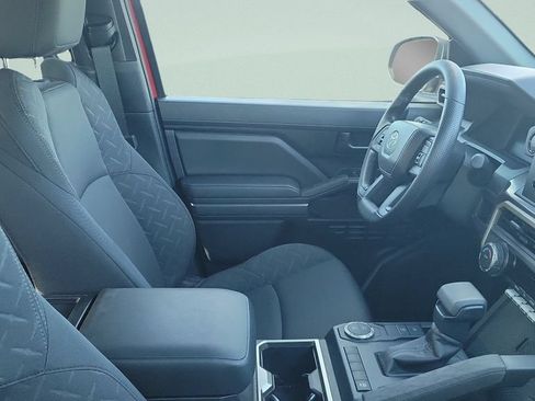 Used 2026 Toyota Tacoma SR5 RWD image 7