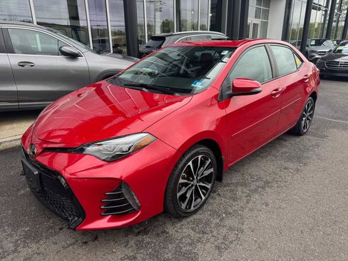 Used 2018 Toyota Corolla XSE w/ Carpet Mat Package (TMS) FWD image 1