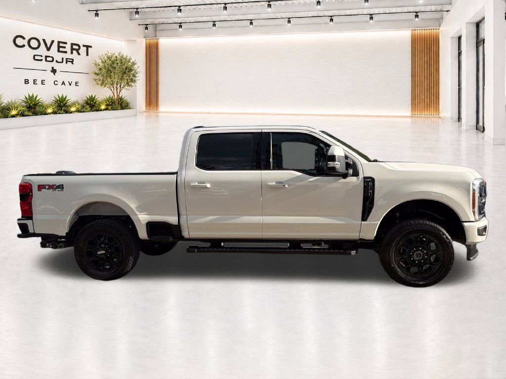 Used 2023 Ford F250 Lariat w/ Lariat Ultimate Package AWD/4WD image 11