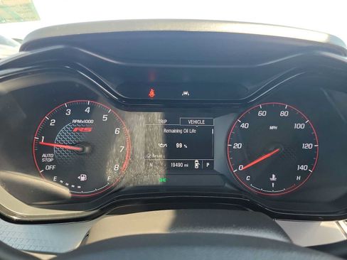 Used 2024 Chevrolet Trax RS FWD image 22