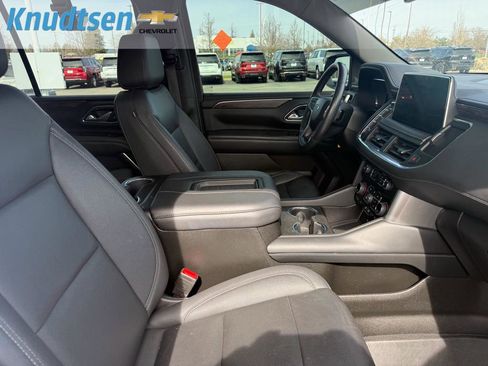 Used 2022 Chevrolet Tahoe Z71 image 13