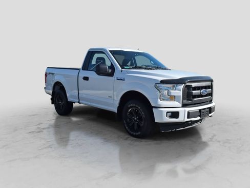 Used 2017 Ford F150 XL w/ Equipment Group 101A Mid AWD/4WD image 2