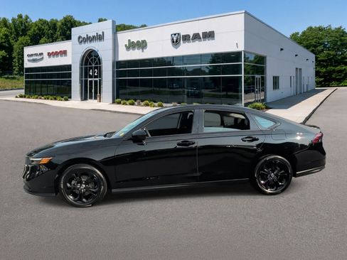 Used 2025 Honda Accord SE image 3