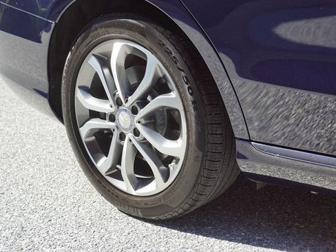 Used 2016 Mercedes-Benz C 300 Sedan image 13