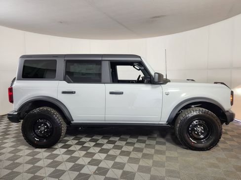 New 2026 Ford Bronco Big Bend w/ Black Diamond Package image 8