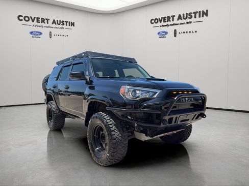 Used 2021 Toyota 4Runner TRD Pro AWD/4WD image 6