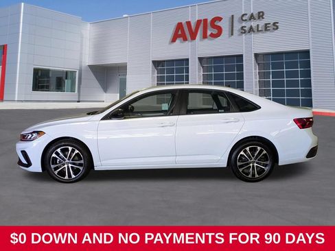 Used 2025 Volkswagen Jetta Sport FWD image 10