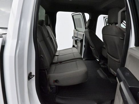 Used 2019 Ford F150 XLT w/ Equipment Group 302A Luxury AWD/4WD image 29