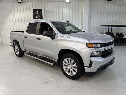 Used 2020 Chevrolet Silverado 1500 Custom w/ Infotainment Package image 7