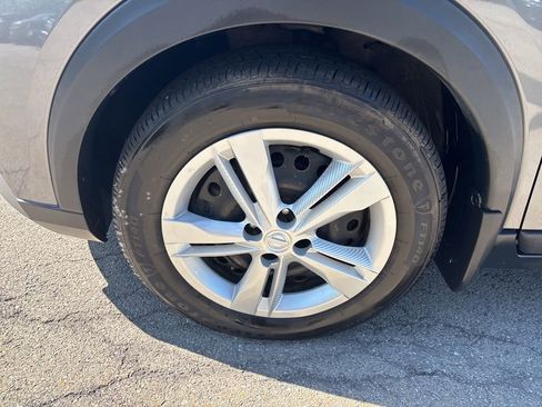 Used 2020 Nissan Kicks S FWD image 10