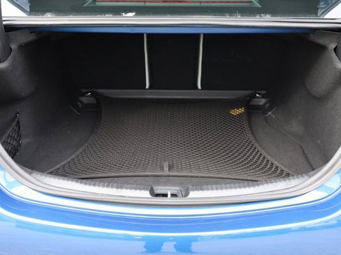 Used 2023 Mercedes-Benz C 300 Sedan image 8